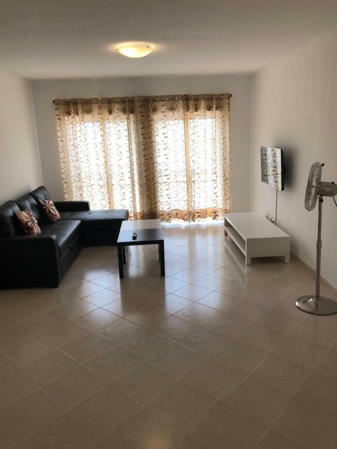 Olinda'S 2 Bedroom Apartment Лагуш Екстер'єр фото